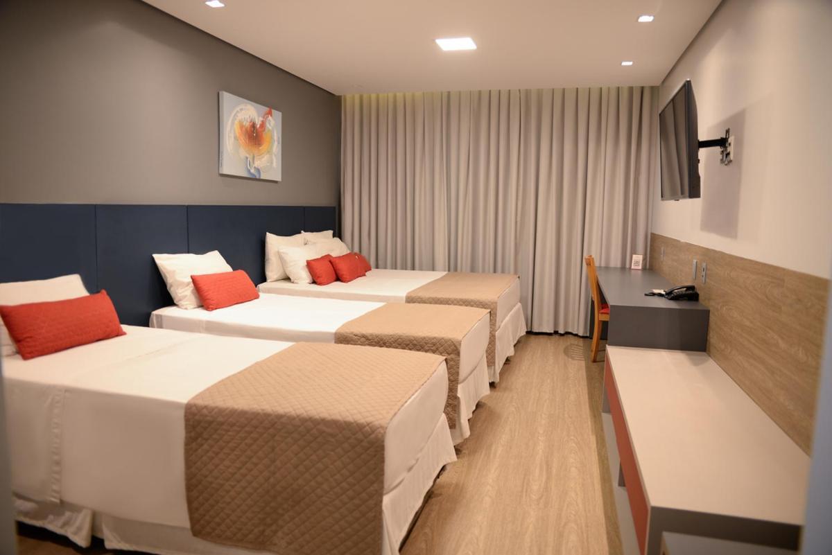 Carlton Plaza Hotel Uberlândia Exterior foto
